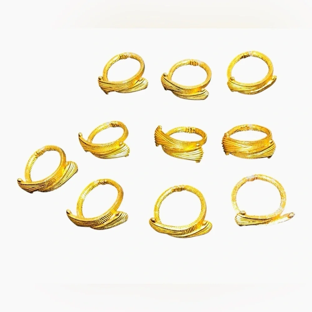 Vintage Gold Tone Napkin Rings Set of 10 – Textured Criss Cross Design